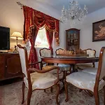 Villa Baroque With Pool Sauna Gym *