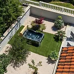 Villa Baroque With Pool Sauna Gym Pridraga