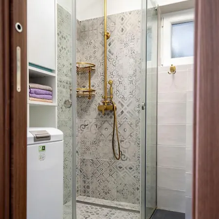 Baroque With Pool Sauna Gym Vila Pridraga
