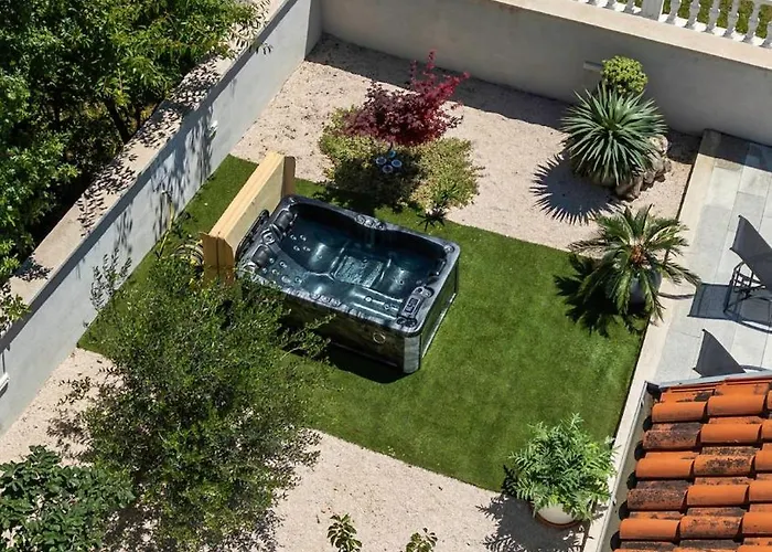 Villa Baroque With Pool Sauna Gym Pridraga